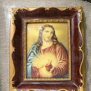 Jesús in a beautiful frame.